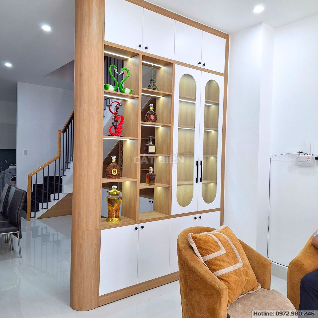 xưởng thiết kế sản xuất thi công lắp đặt kệ tivi, tủ kệ trang trí ngăn phòng khách khu đô thị tây bắc rạch giá