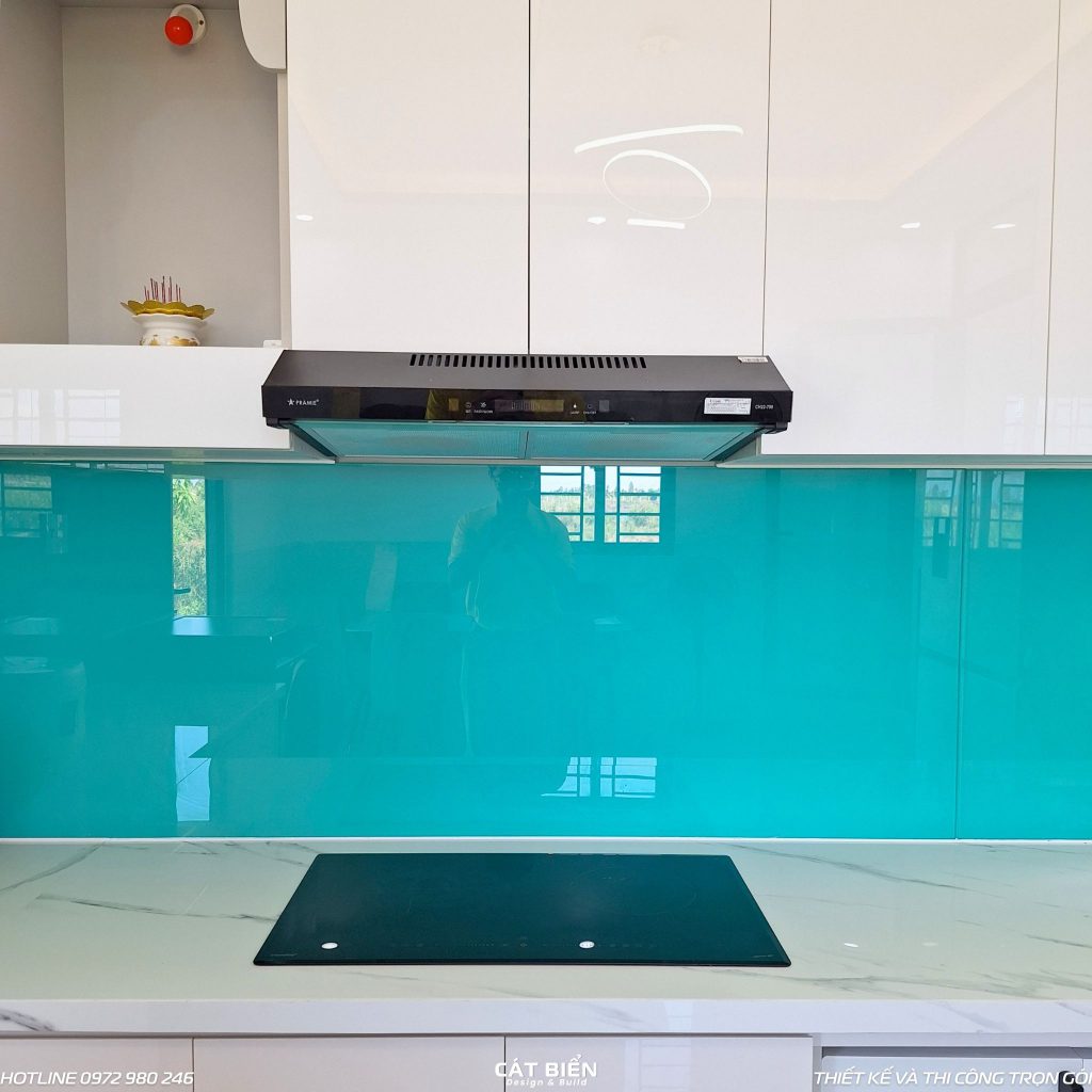 xưởng thiết kế sản xuất thi công lắp đặt kệ tivi, vách trang trí lam sóng, tủ bếp, phụ kiện bếp thông minh, giường ngủ, tủ đầu giường, tủ quần áo, bàn trang điểm, bàn làm việc, vách thờ CNC An Biên